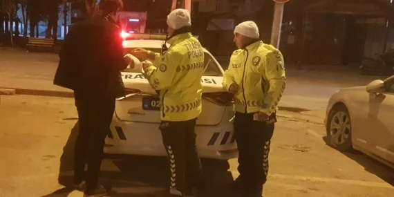 Adıyaman'da alkollü sürücü yakalandı haberi