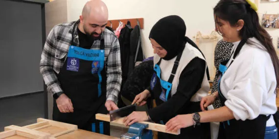 Ahşabın büyülü dünyası Kocaelili kadınların hobisi oldu haberi