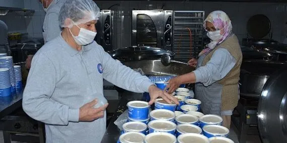 Alanya Aşevi ihtiyaç sahiplerini yalnız bırakmadı haberi