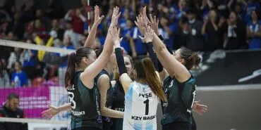 Aliağa KZY Spor Kulübü Tarihinde Bir İlk: Voleybol Kadınlar 1. Lige Yükseliyor haberi
