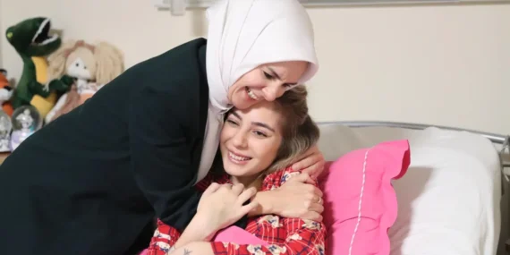 Ankara'da tedavisi süren AK Partili gence Cumhurbaşkanı Erdoğan morali