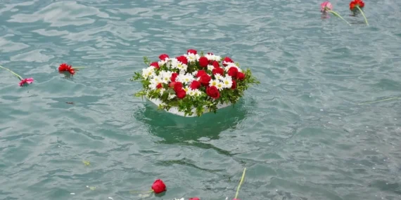 Ayvalık'ta mübadelenin 102. yıl anısına çelenk haberi