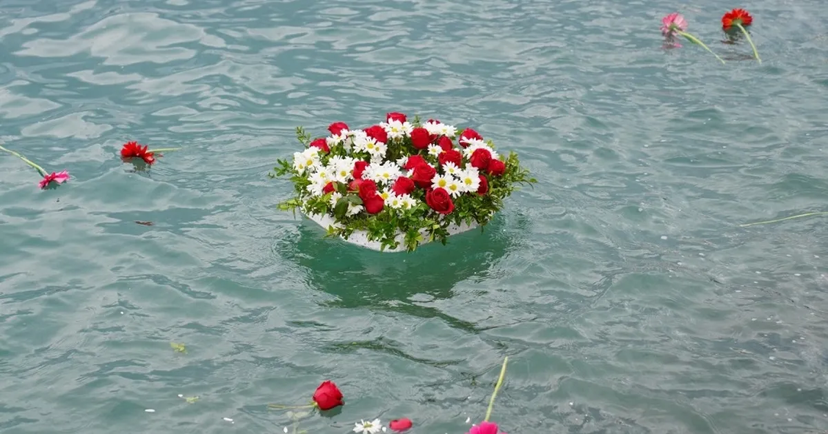 Ayvalık'ta mübadelenin 102. yıl anısına çelenk haberi