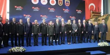 BMC, İlk Seri Üretim Yerli ve Millî Motorlu Taktik Tekerlekli Zırhlı Araçları Türk Silahlı Kuvvetleri’ne Teslim Etti haberi