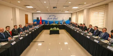 Bakan Kacır Konya Selçuklu Belediyesi'ni ziyaret etti haberi