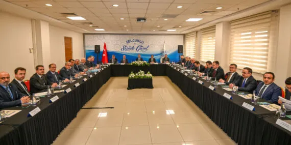 Bakan Kacır Konya Selçuklu Belediyesi'ni ziyaret etti haberi