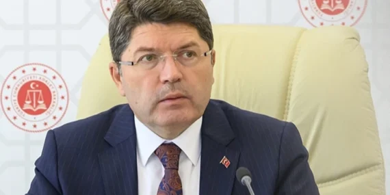 Bakan Tunç açıkladı… Bolu Kartalkaya yangınına 4 gözaltı! haberi