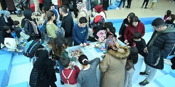 Başkan Altay Tüm Öğrencileri Yarıyıl Talilinde Bilim Merkezinde Bilimle Buluşmaya Davet Etti haberi