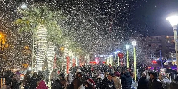 Başkan Çerçioğlu’ndan yeni yıl sürprizi “Aydın’a kar yağdı”
