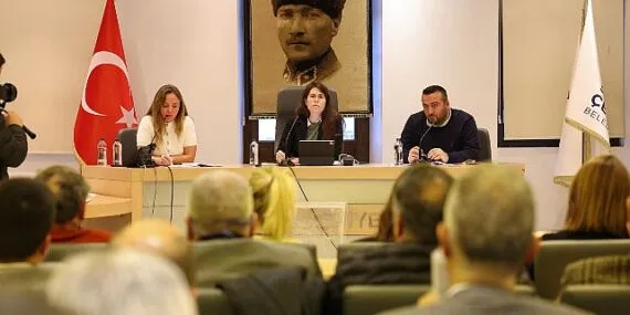 Başkan Denizli: “Ortak akılla Çeşme’ye dair fikirleri ortaya koymak için çalışıyoruz” haberi