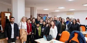 Başkan Gençay Okul Aile Birliği Başkanları İle Bir Araya Geldi haberi