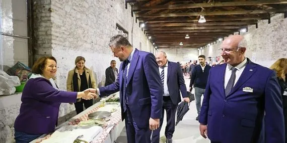 Başkan Görkem Duman;  “Mübadiller, İzmir kimliğinin önemli bir parçasıdır” haberi