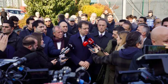 Başkan İmamoğlu: Bu bana değil diye düşünülmesin… Adaleti mumla arıyoruz! haberi