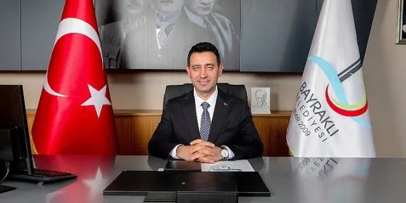 Başkan Önal’dan yeni yıl mesajı: "Bayraklı’yı daha ileriye taşıyacağız"