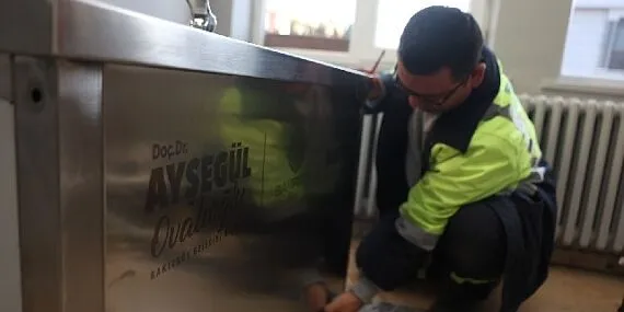 Başkan Ovalıoğlu bir vaadini daha yerine getirdi: Devlet okullarına su arıtma cihazı haberi