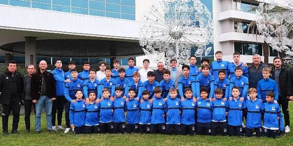 Başkan Topaloğlu'ndan futbolculara kahvaltı haberi