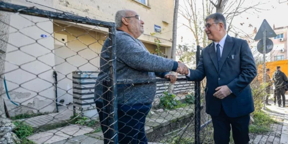 Başkan Tugay İzmir Buca’nın sorunları için sahada haberi