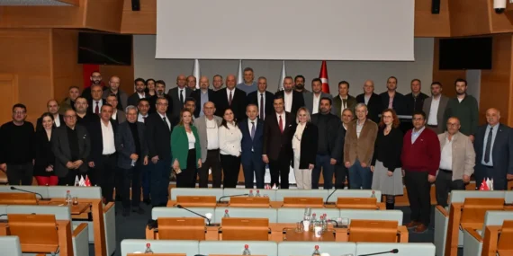 Başkan Zeyrek Manisa'da iş insanlarıyla buluştu haberi