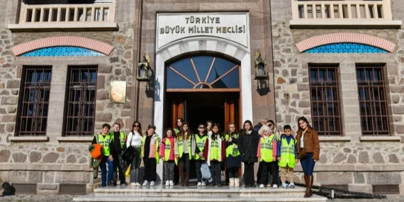 Başkentli çocuklardan tarihi kent yolculuğu haberi