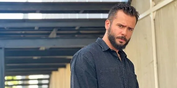 Batın Uçan tam bir kılıç ustası