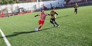 Bayraklı’da U-10 Cup Futbol Turnuvası başladı haberi