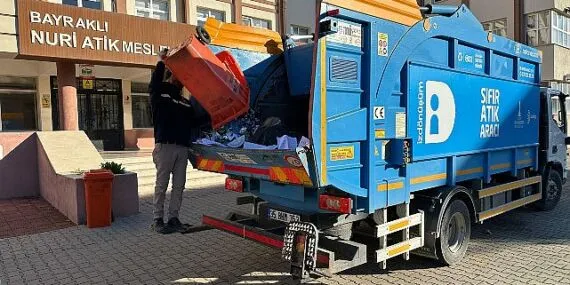 Bayraklı’dan geri dönüşüme 1 yılda 650 ton atık haberi