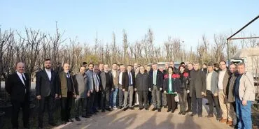 Belediye Başkanı Tahir Büyükakın’dan çağrı var:  “Topraktan kopmayın” haberi