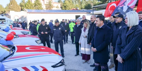 Bilecik'te emniyet ve jandarma teşkilatlarına 20 yeni araç haberi