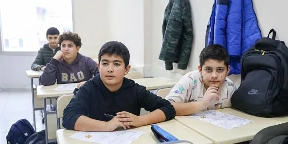 Buca Belediyesi Aziz Nesin Eğitim Merkezi’ne veli ve kursiyerlerden tam not haberi