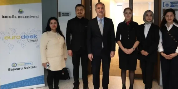 Bursa İnegöl Belediyesi gençlere fırsatlar sunuyor haberi