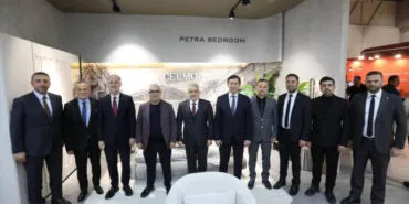 Bursa İnegöl protokolünden İstanbul Mobilya Fuarı'na ziyaret haberi