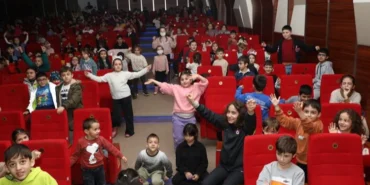 Bursa İnegöl'de dolu dolu ara tatil haberi