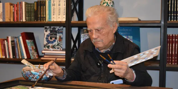 Bursa İznik'te asırlık çınar fırçasıyla hayat veriyor haberi