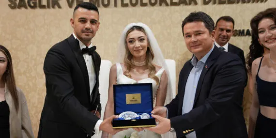 Bursa Osmangazi’de 1 yılda 6 bin 636 nikah kıyıldı