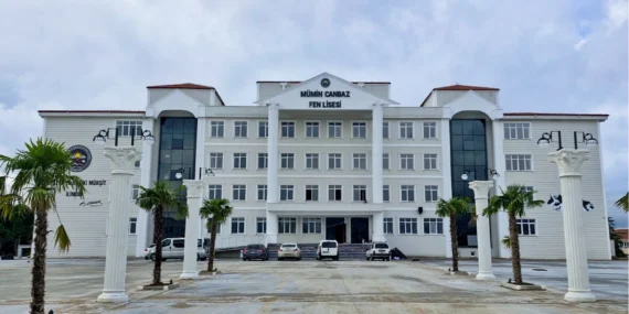 Bursa’nın yeni Fen Lisesi öğrencilerine kavuşmak için gün sayıyor haberi