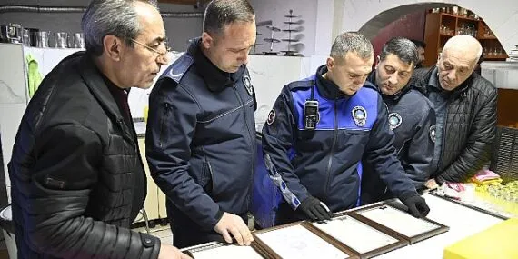 Büyükşehir, Denetimlerine Yılın İlk Saatlerinde de Devam Etti