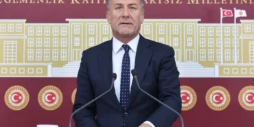 CHP'li Sarıbal basının sorunlarını TBMM'ye taşıdı... BİK komisyonu yüzde 3'e düşürülmeli! haberi