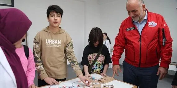 Canik'te Bilim ve Teknoloji Dolu Tatil haberi