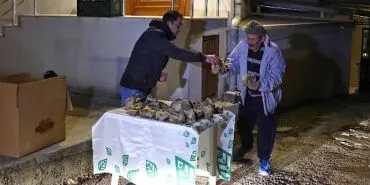 Çankaya Belediyesi'nden 3 noktada kandil simidi ikramı gündem haberi