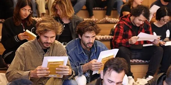 Çeşme Belediyesi’nden, üniversiteli gençlere 10 bin TL destek! haberi