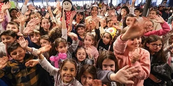 Çocuklar 'Kukla Marmelat'a bayıldı haberi