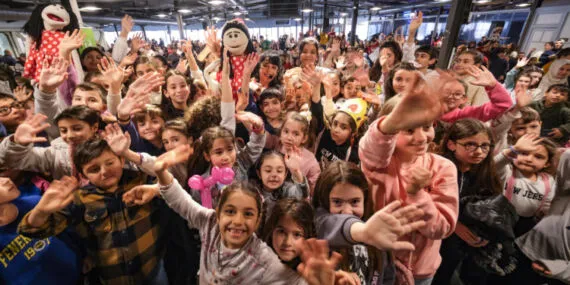 Çocuklar Kocaeli'de ‘Kukla Marmelat’a bayıldı haberi