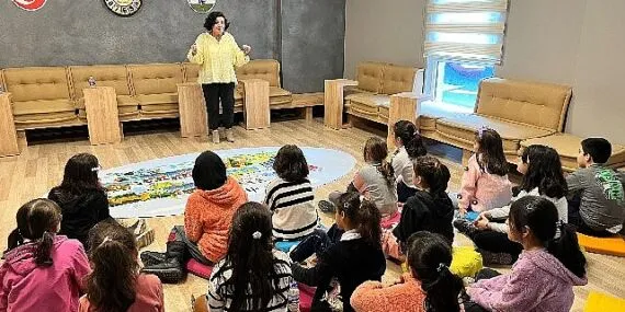 Çocuklar için Masal Tadında Şiirler haberi