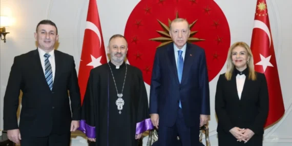 Cumhurbaşkanı Erdoğan, Türkiye Ermeni Katolik Cemaati'ni kabul etti haberi