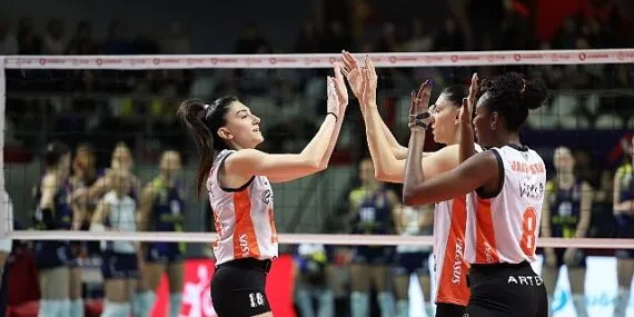 Dev derbinin galibi Eczacıbaşı Dynavit haberi