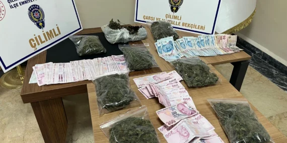 Düzce Çilimli'de 1 zehir taciri yakalandı haberi