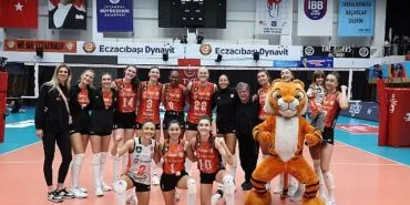 Eczacıbaşı Dynavit, Zeren Spor’u mağlup etti haberi
