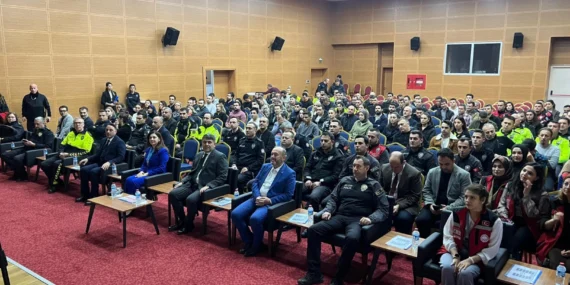 Edirne’de "Koruyucu Aile Hizmeti" tanıtım toplantısı düzenlendi haberi