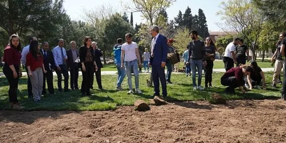 Ege Üniversitesi ‘Karbon Ayak İzi’nin azaltılmasında örnek üniversite olacak haberi