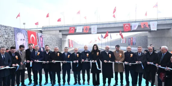 Elazığ-Harput arası 8 dakikaya düştü haberi